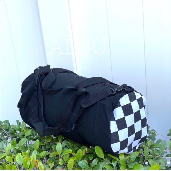 VANS Men’s Duffel Bag Medium Black AUTHENTIC VN0A4UFQNOA - Picture 4 of 10